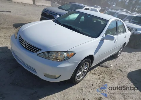 2005 Toyota Camry Xle из США, поврежденный, VIN 4T1BE32K35U542652